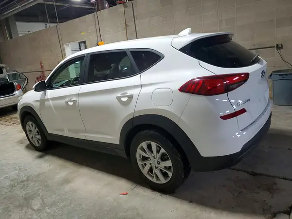 KM8J2CA42KU953172 2019 HYUNDAI TUCSON - Image 2