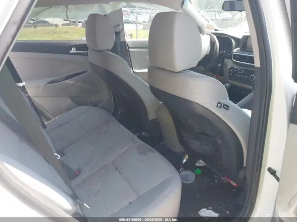 KM8J2CA42KU980257 2019 HYUNDAI TUCSON - Image 8