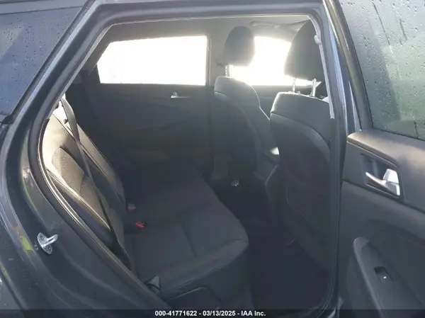 KM8J2CA42KU996457 2019 HYUNDAI TUCSON - Image 8