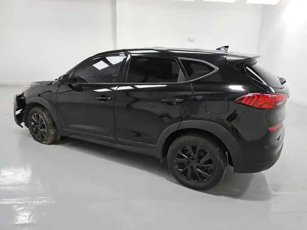 KM8J2CA42LU080475 2020 HYUNDAI TUCSON - Image 2