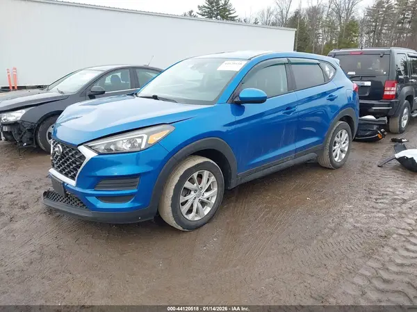 KM8J2CA42LU087426 2020 HYUNDAI TUCSON - Image 2
