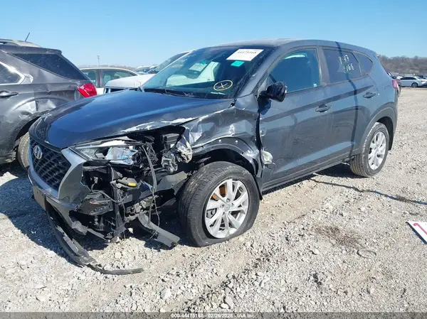 KM8J2CA42LU110266 2020 HYUNDAI TUCSON - Image 2
