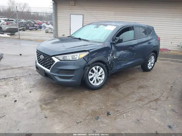 KM8J2CA42LU172458 2020 HYUNDAI TUCSON - Image 2