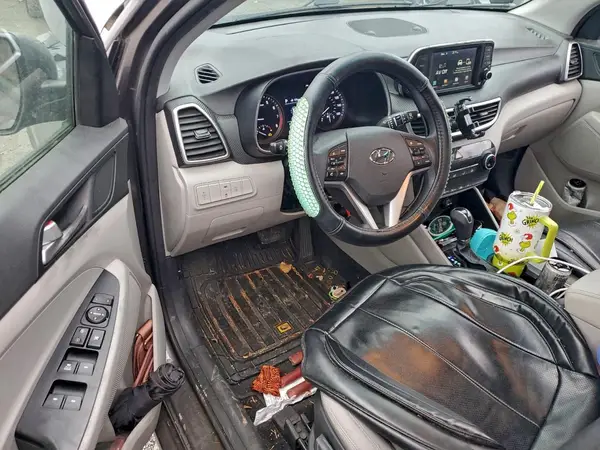 KM8J2CA42LU190247 2020 HYUNDAI TUCSON - Image 8