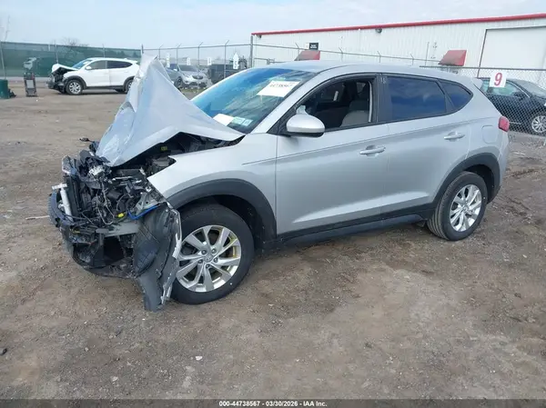 KM8J2CA42LU244548 2020 HYUNDAI TUCSON - Image 2