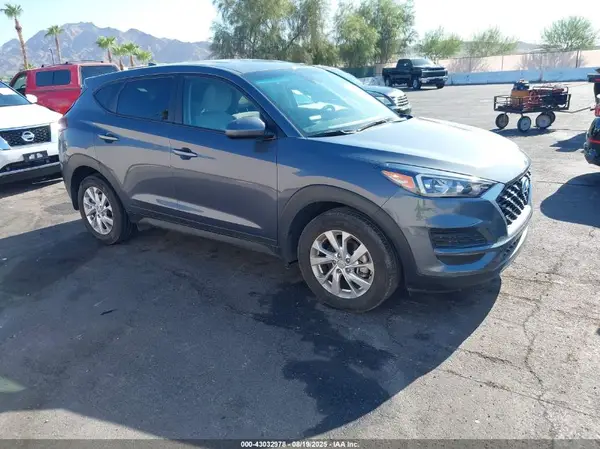 KM8J2CA42MU303714 2021 HYUNDAI TUCSON - Image 1