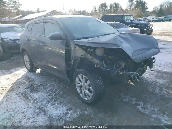 KM8J2CA42MU368157 2021 HYUNDAI TUCSON - Image 1