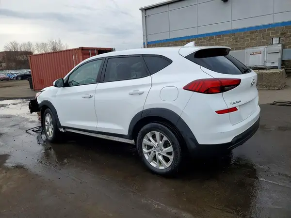 KM8J2CA42MU374444 2021 HYUNDAI TUCSON - Image 2