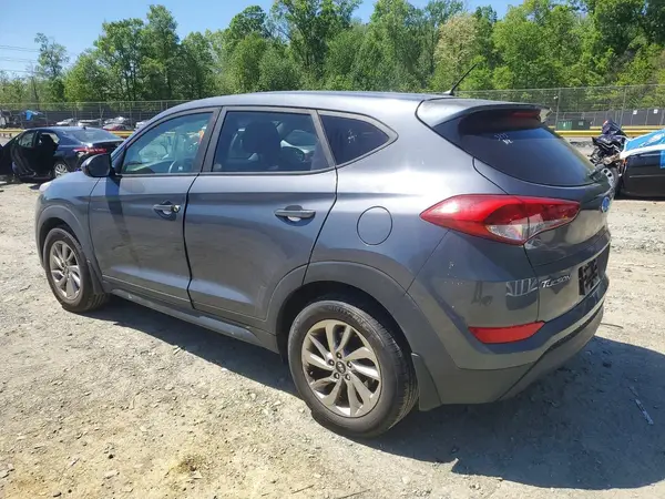 KM8J2CA43JU679513 2018 HYUNDAI TUCSON - Image 2