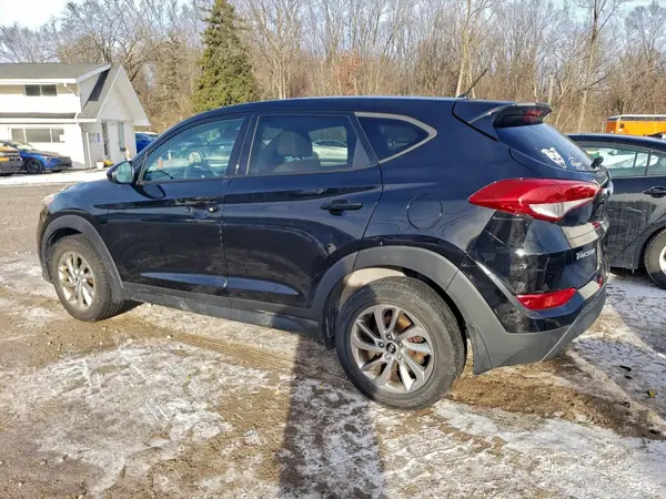 KM8J2CA43JU693878 2018 HYUNDAI TUCSON - Image 2