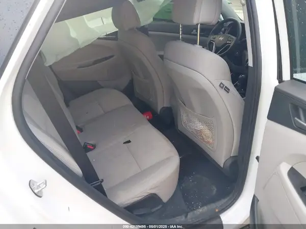 KM8J2CA43JU789879 2018 HYUNDAI TUCSON - Image 8