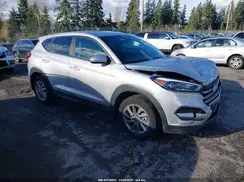 KM8J2CA43JU836571 2018 HYUNDAI TUCSON