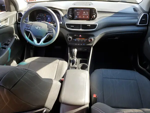 KM8J2CA43KU027802 2019 HYUNDAI TUCSON - Image 8