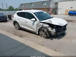 KM8J2CA43KU035124 2019 HYUNDAI TUCSON