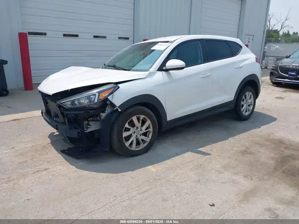 KM8J2CA43KU035124 2019 HYUNDAI TUCSON - Image 2
