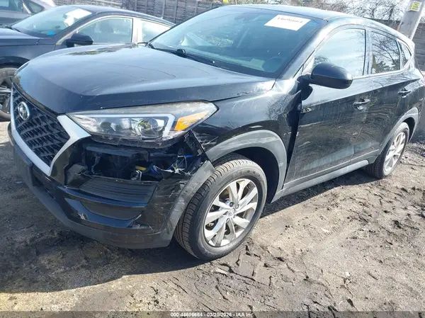 KM8J2CA43KU042431 2019 HYUNDAI TUCSON - Image 2