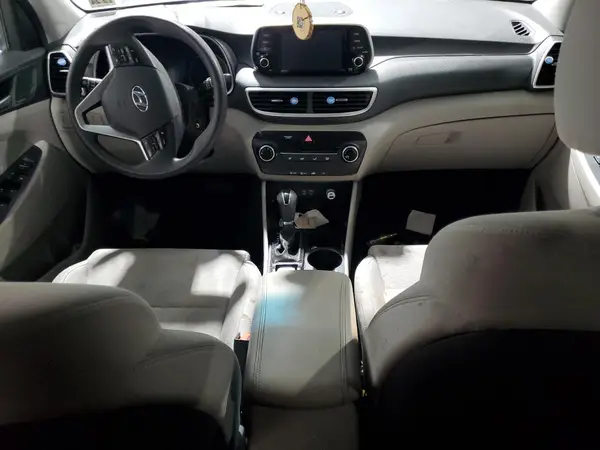 KM8J2CA43KU073176 2019 HYUNDAI TUCSON - Image 8
