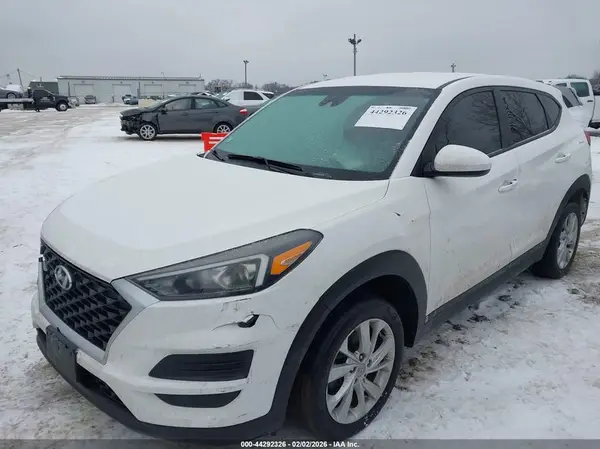 KM8J2CA43KU849886 2019 HYUNDAI TUCSON - Image 2