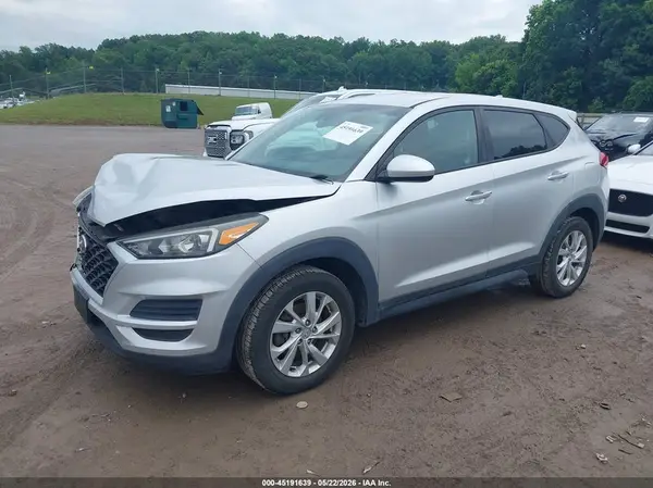KM8J2CA43KU867935 2019 HYUNDAI TUCSON - Image 2
