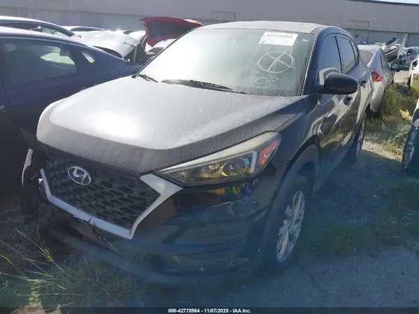 KM8J2CA43KU877462 2019 HYUNDAI TUCSON - Image 2
