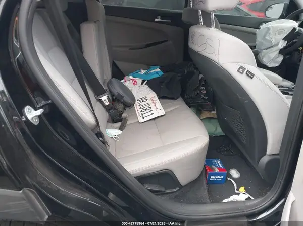 KM8J2CA43KU877462 2019 HYUNDAI TUCSON - Image 8