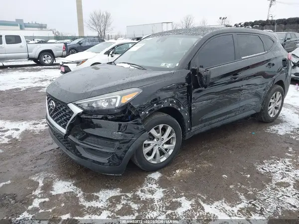 KM8J2CA43KU885707 2019 HYUNDAI TUCSON - Image 2