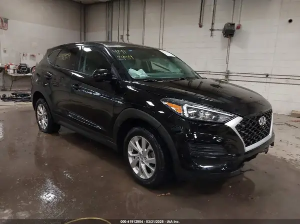 KM8J2CA43KU885853 2019 HYUNDAI TUCSON - Image 1