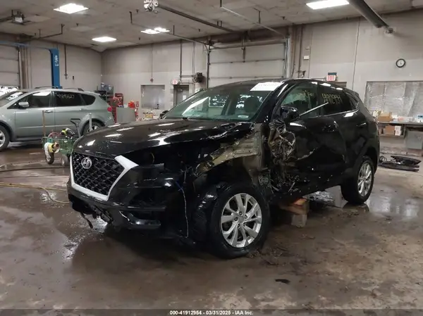 KM8J2CA43KU885853 2019 HYUNDAI TUCSON - Image 2