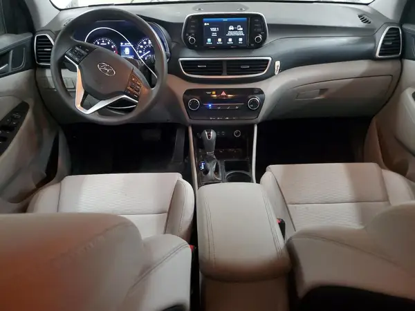 KM8J2CA43KU889174 2019 HYUNDAI TUCSON - Image 8
