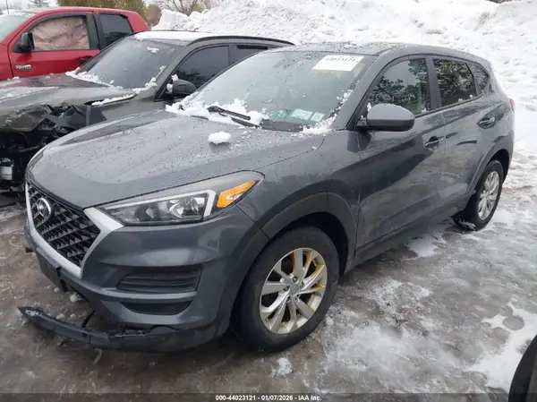 KM8J2CA43KU931696 2019 HYUNDAI TUCSON - Image 2