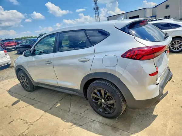 KM8J2CA43KU941824 2019 HYUNDAI TUCSON - Image 2