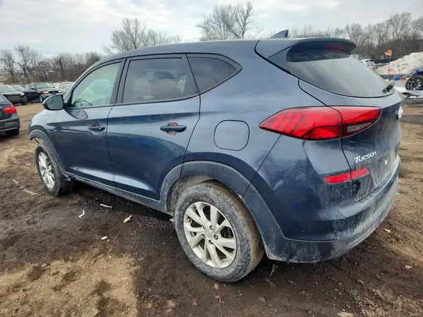 KM8J2CA43KU952628 2019 HYUNDAI TUCSON - Image 2