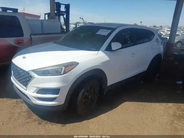 KM8J2CA43KU970305 2019 HYUNDAI TUCSON - Image 2