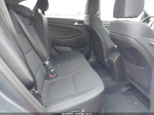 KM8J2CA43KU980509 2019 HYUNDAI TUCSON - Image 8