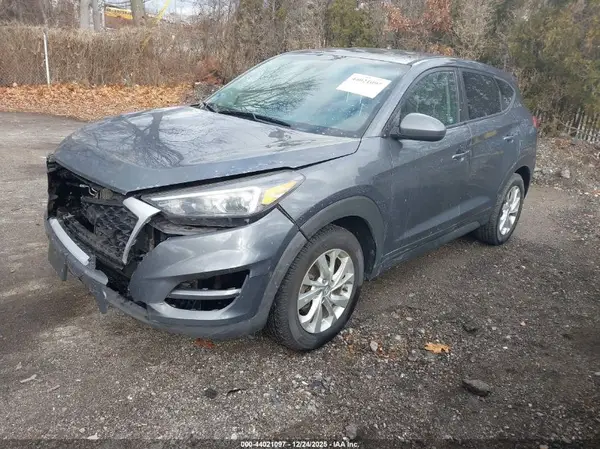 KM8J2CA43KU994555 2019 HYUNDAI TUCSON - Image 2