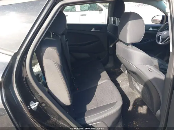 KM8J2CA43LU114035 2020 HYUNDAI TUCSON - Image 8