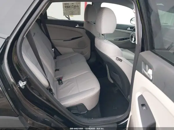 KM8J2CA43LU115153 2020 HYUNDAI TUCSON - Image 8