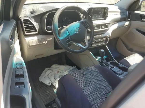 KM8J2CA43LU117341 2020 HYUNDAI TUCSON - Image 8