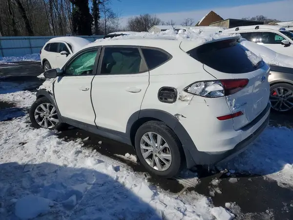 KM8J2CA43LU212563 2020 HYUNDAI TUCSON - Image 2