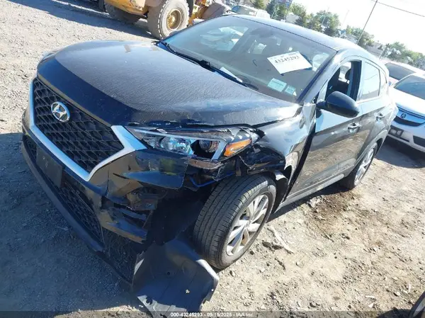 KM8J2CA43LU241898 2020 HYUNDAI TUCSON - Image 2