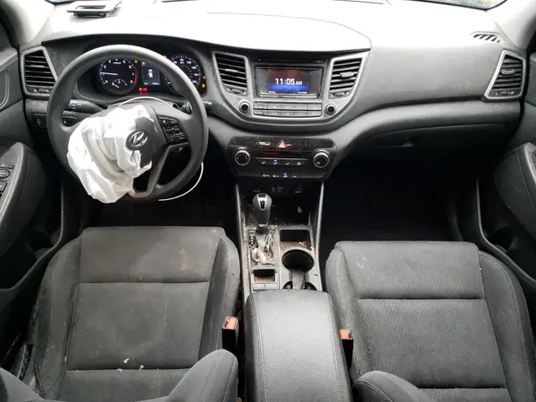 KM8J2CA44JU605808 2018 HYUNDAI TUCSON - Image 8