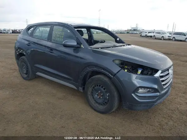 KM8J2CA44JU621037 2018 HYUNDAI TUCSON - Image 1