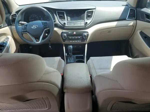 KM8J2CA44JU621345 2018 HYUNDAI TUCSON - Image 8