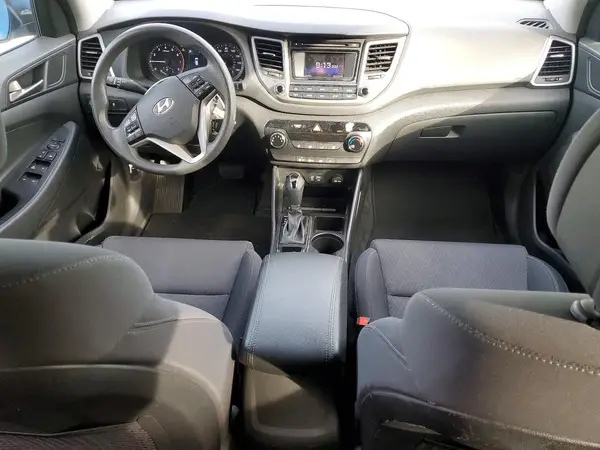 KM8J2CA44JU632152 2018 HYUNDAI TUCSON - Image 8