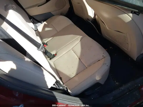 KM8J2CA44JU633088 2018 HYUNDAI TUCSON - Image 8