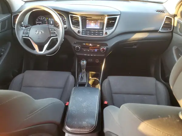 KM8J2CA44JU694330 2018 HYUNDAI TUCSON - Image 8
