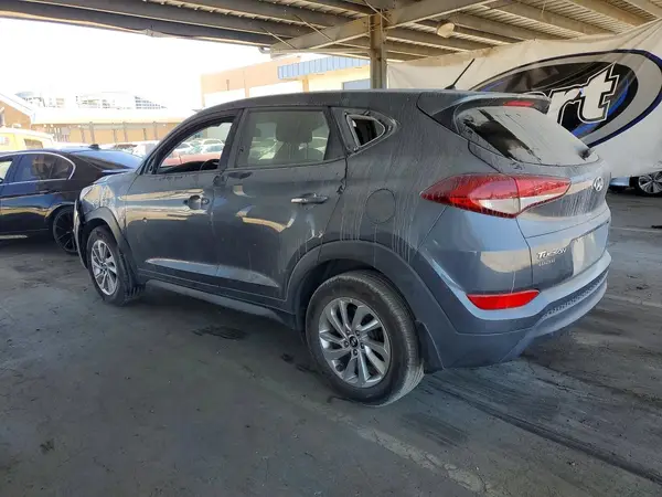 KM8J2CA44JU696417 2018 HYUNDAI TUCSON - Image 2