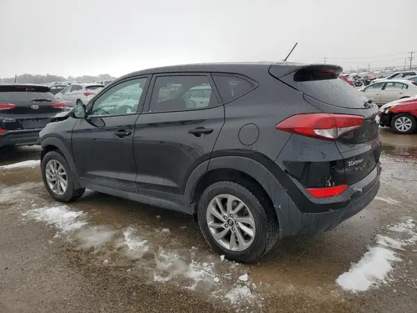 KM8J2CA44JU698054 2018 HYUNDAI TUCSON - Image 2