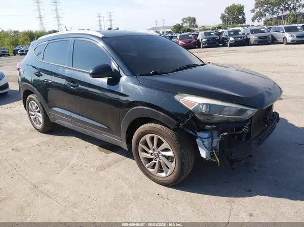 KM8J2CA44JU703950 2018 HYUNDAI TUCSON - Image 1