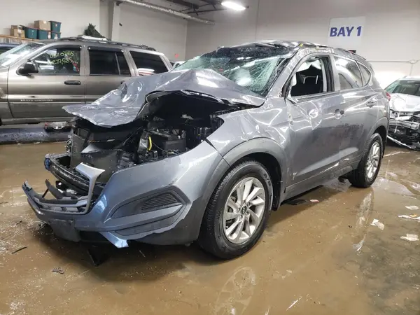 KM8J2CA44JU741789 2018 HYUNDAI TUCSON - Image 1